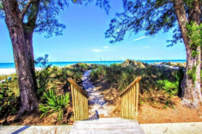 Vintage 5 Bedroom 4 bath home with beach in backyard!